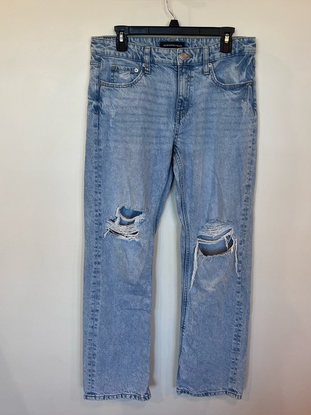 Aeropostale Low Rise Baggy Denim Jeans Womens Size 8 Light Wash Distressed